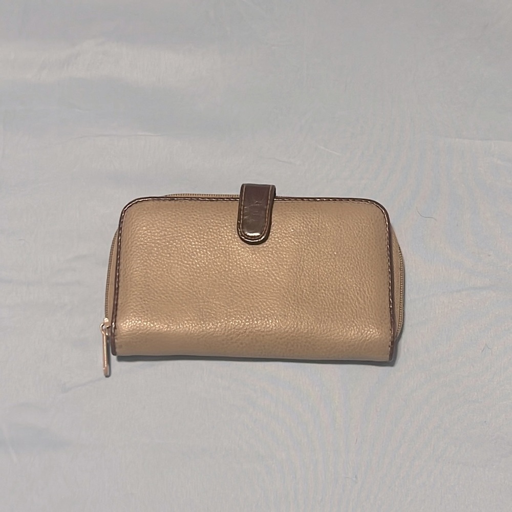 Tan Wallet